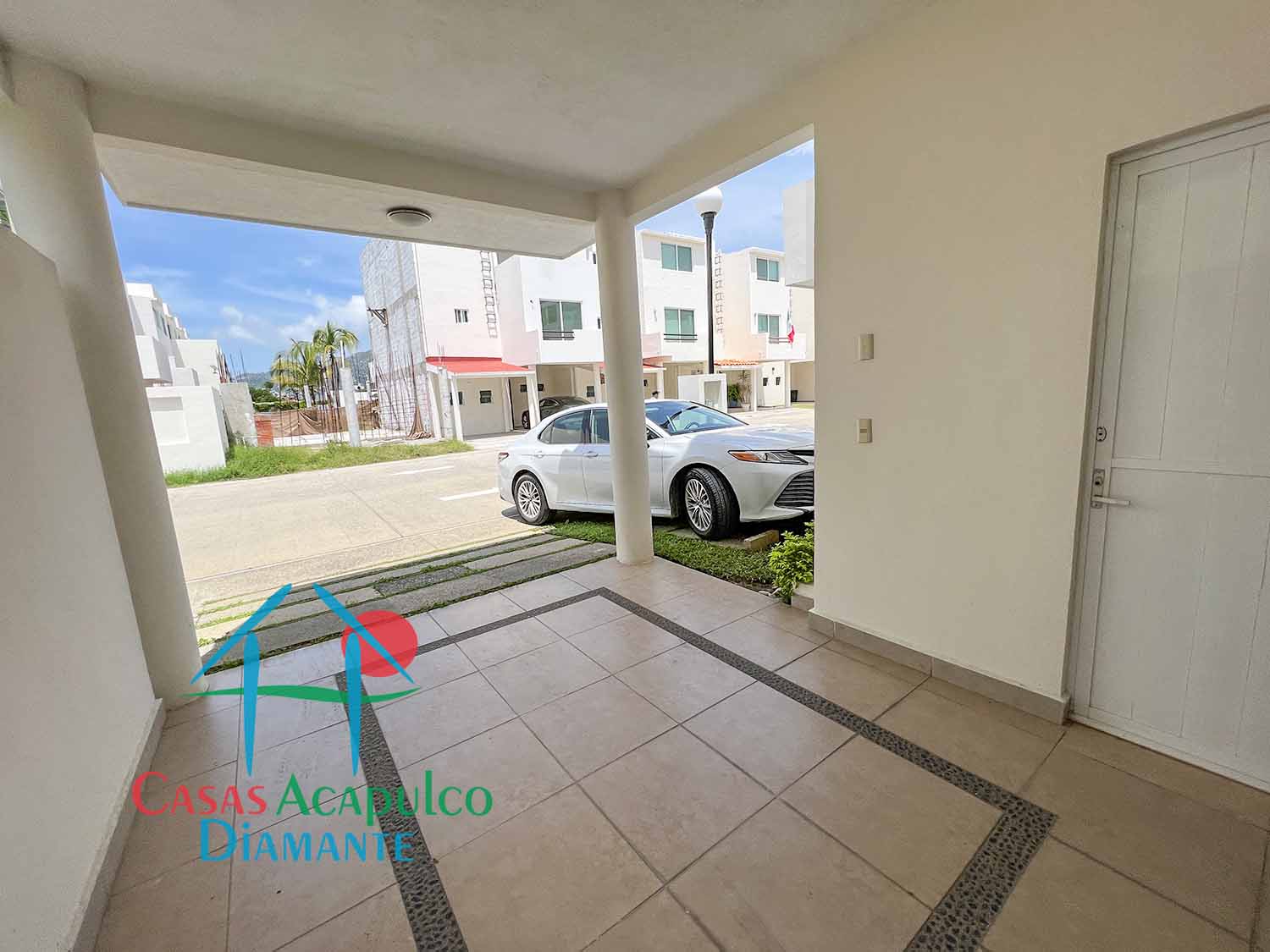 Villas Velato Colombina 8 - Estacionamiento 1